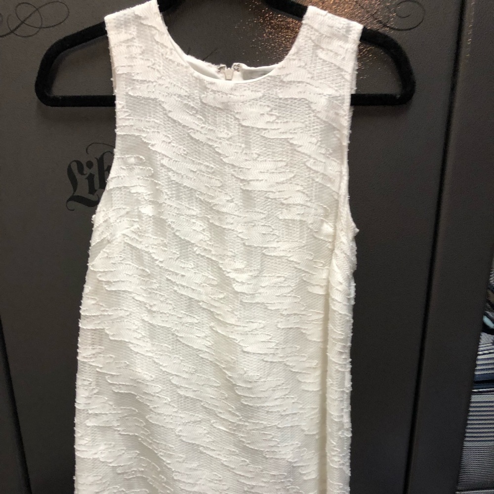 Off white sleeveless dress